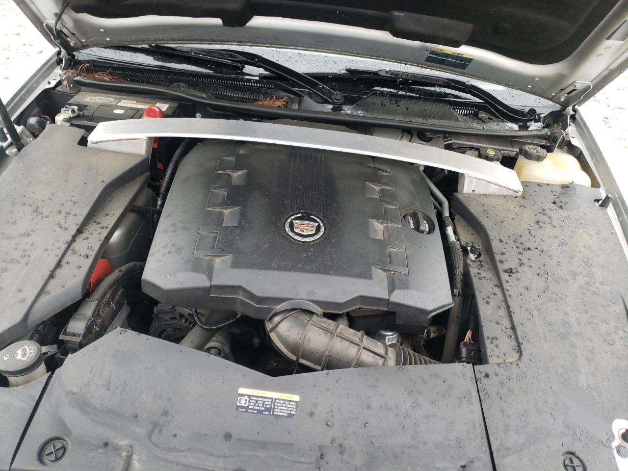2010 CADILLAC STS