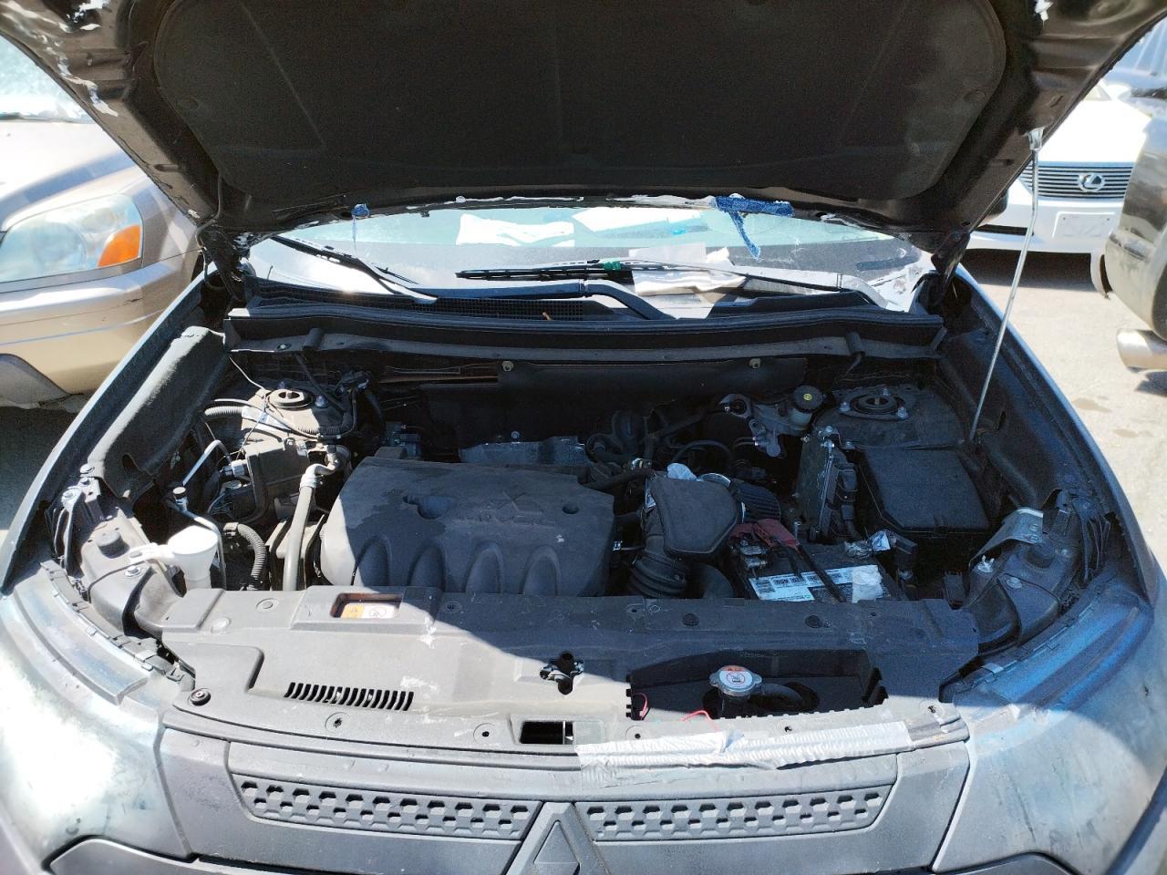 2019 MITSUBISHI outlander