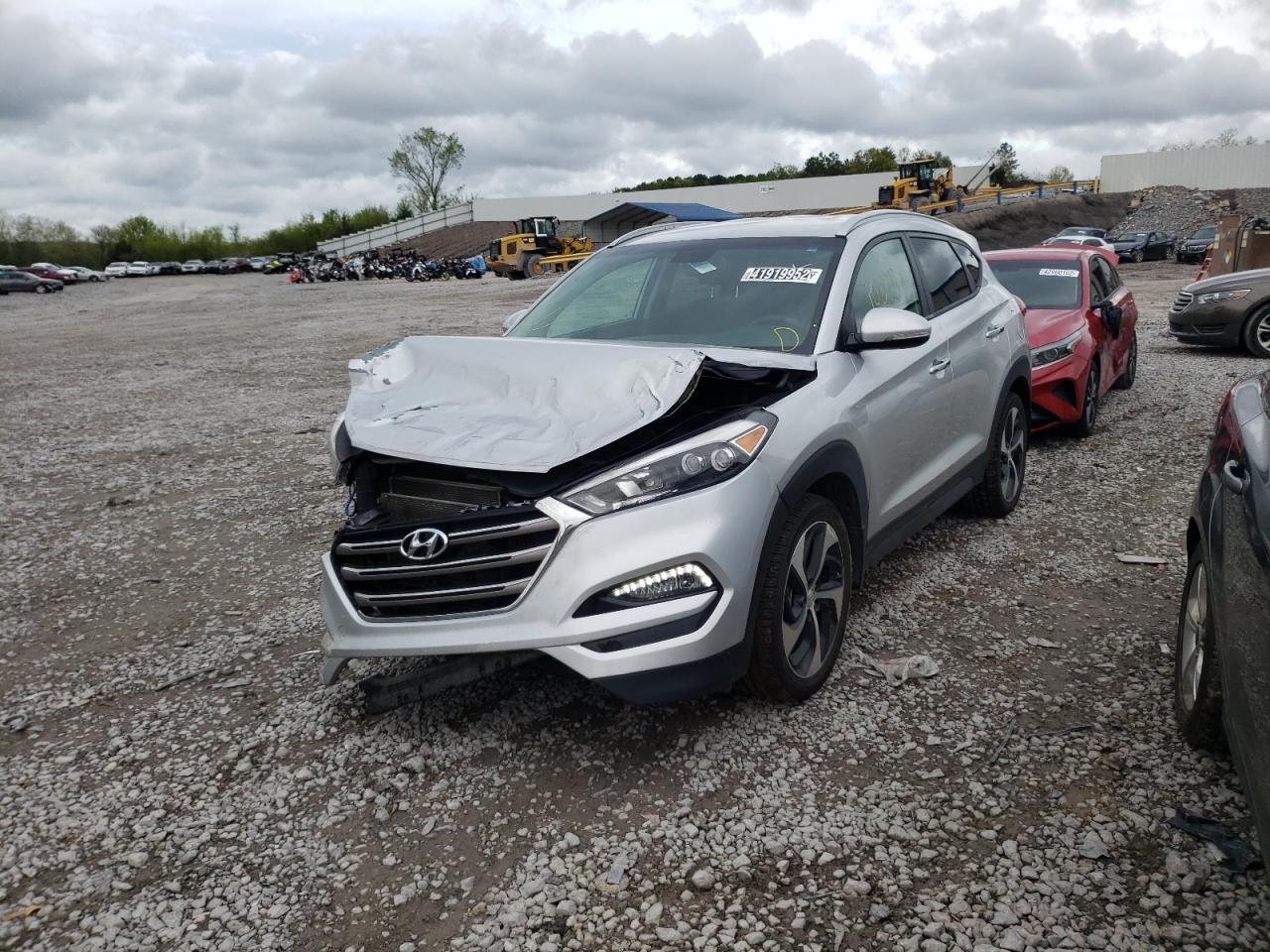 2016 HYUNDAI TUCSON