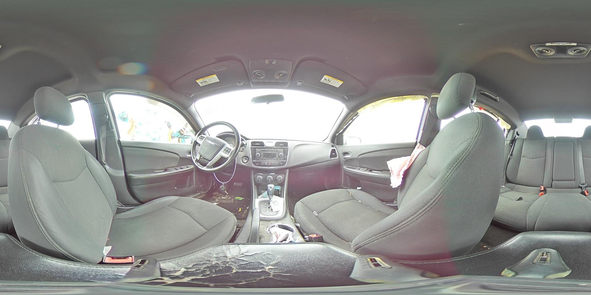 2011 CHRYSLER 200
