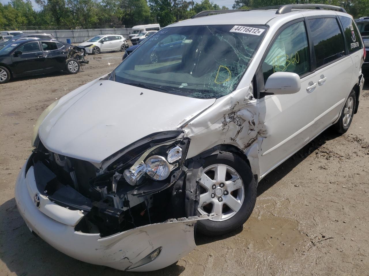2006 TOYOTA SIENNA