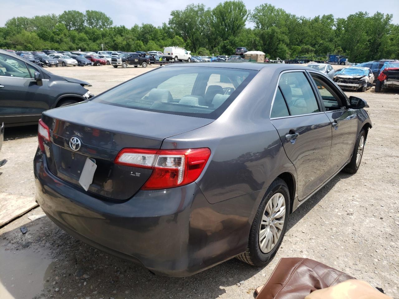 2014 TOYOTA CAMRY