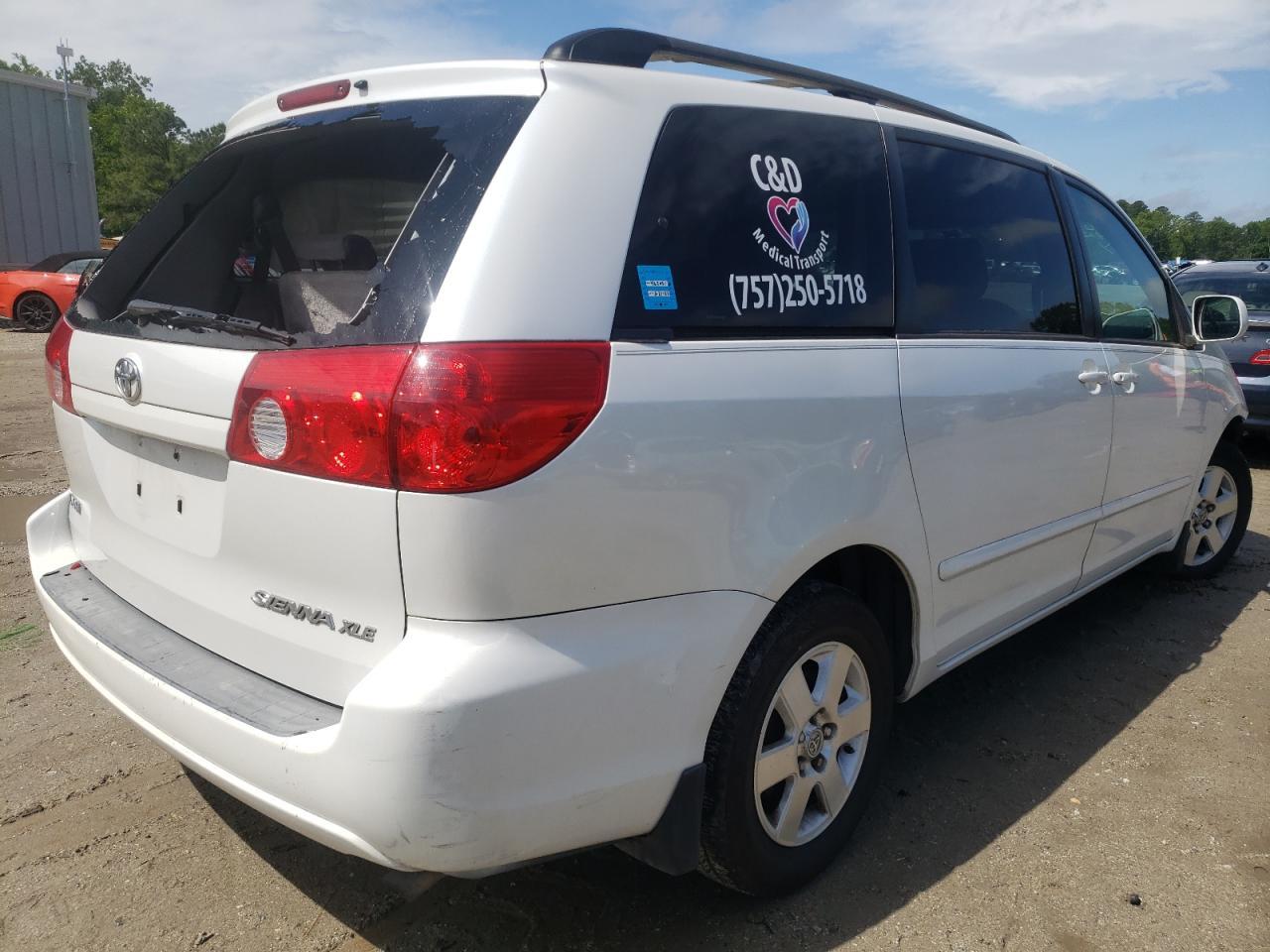 2006 TOYOTA SIENNA