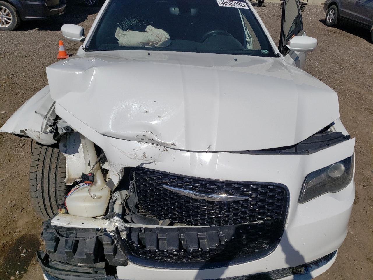 2016 CHRYSLER 300