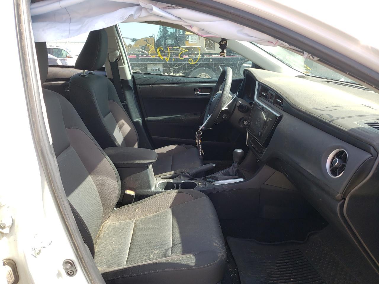 2017 TOYOTA COROLLA