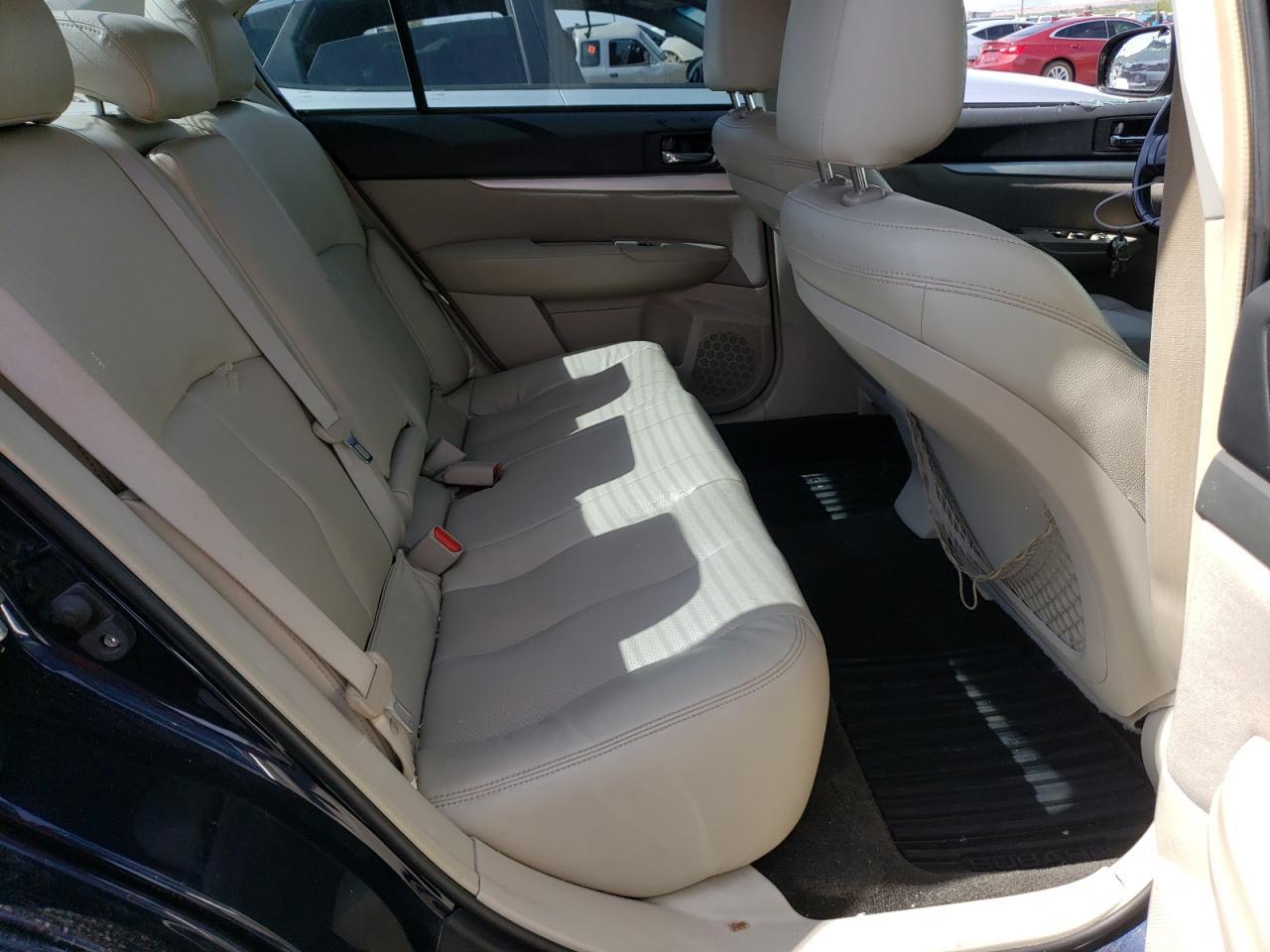2013 SUBARU Legacy
