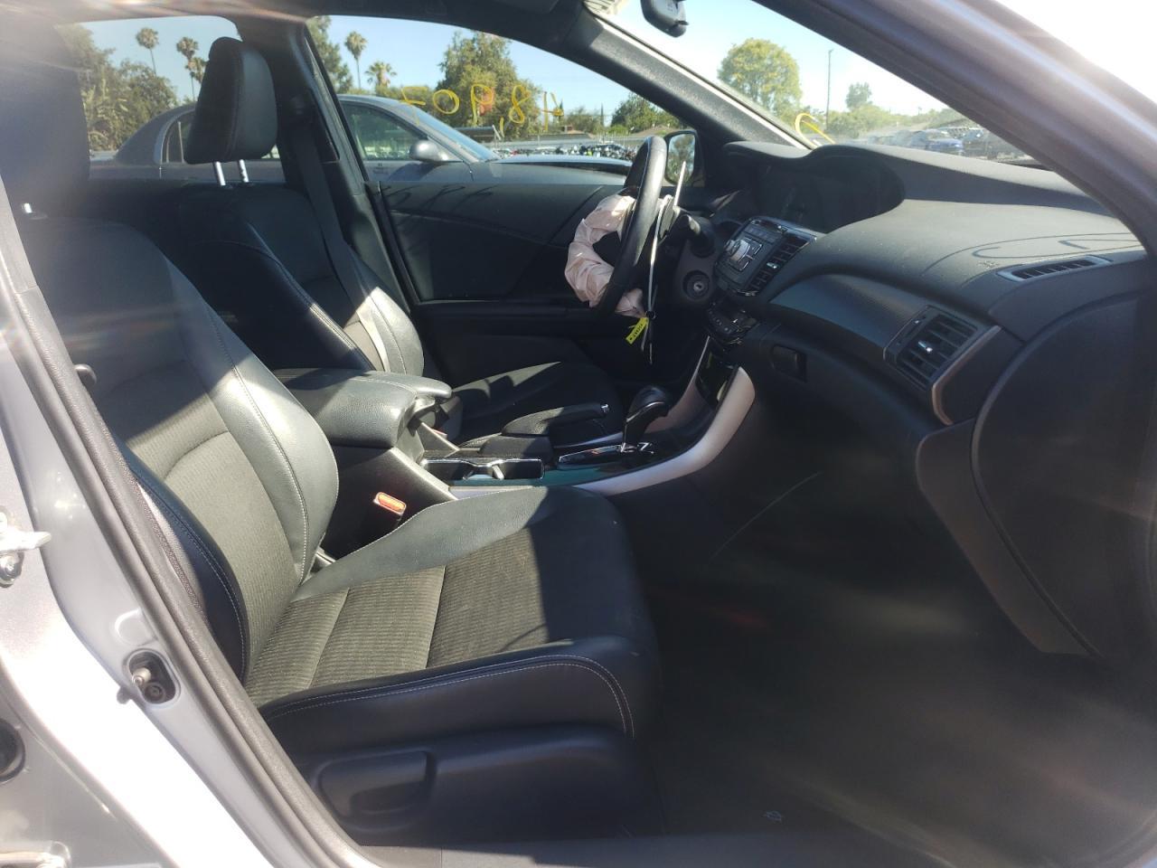 2017 HONDA ACCORD