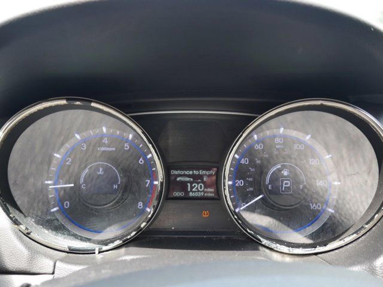 2013 HYUNDAI SONATA