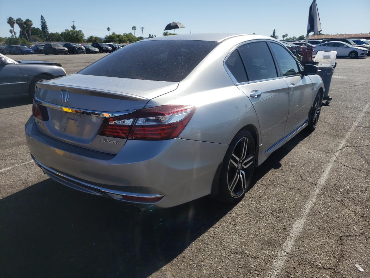 2017 HONDA ACCORD