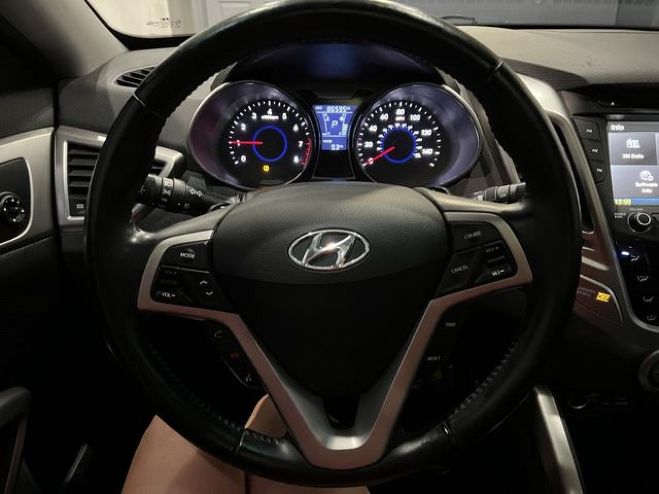 2014 HYUNDAI VELOSTER
