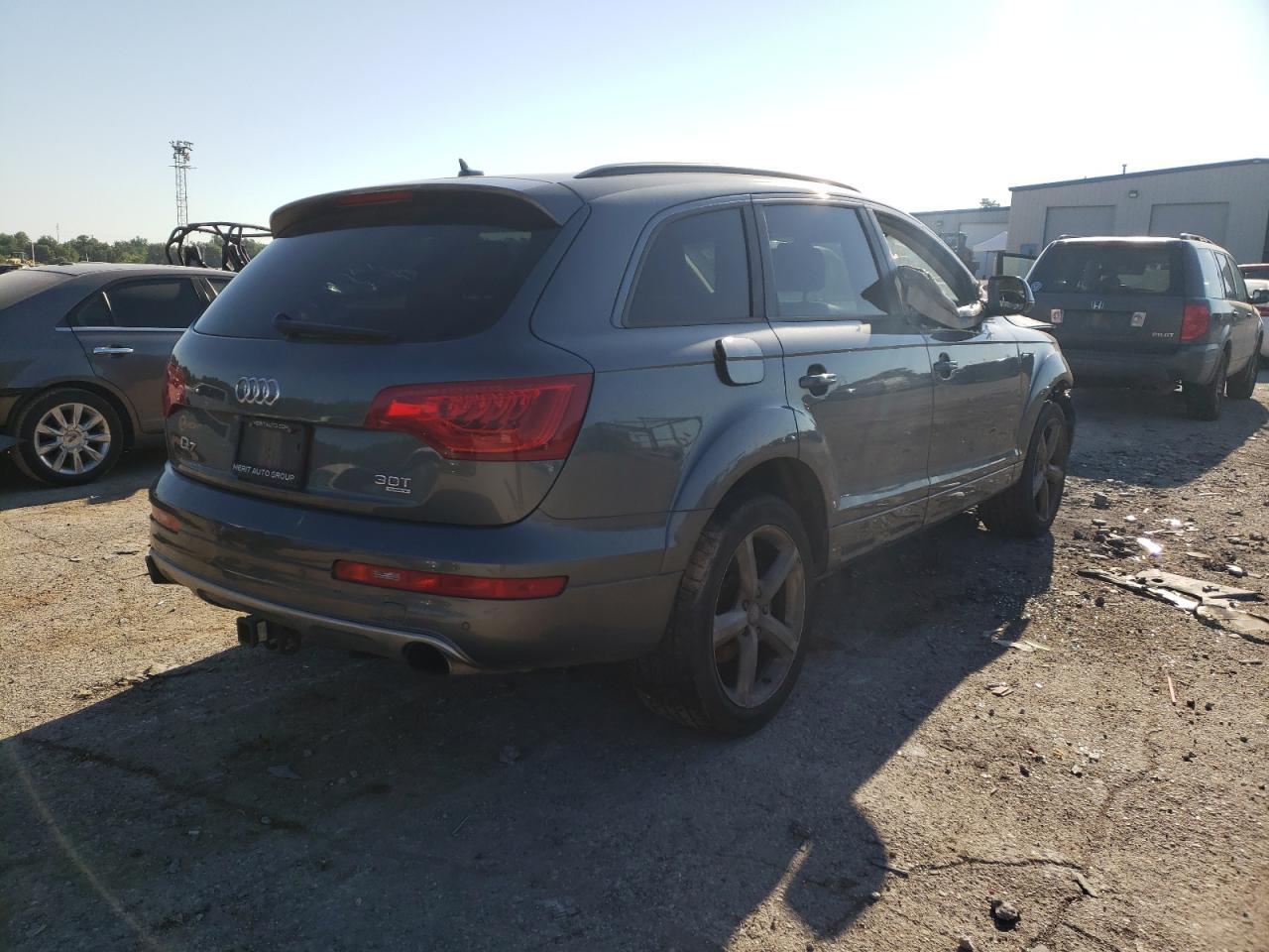 2015 AUDI Q7