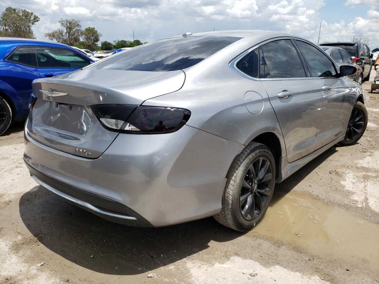 2015 CHRYSLER 200