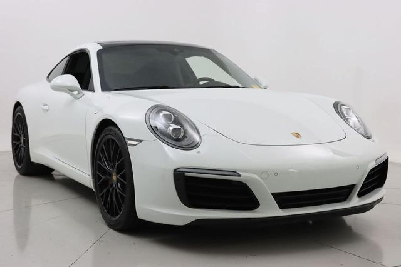 2017 PORSCHE 911