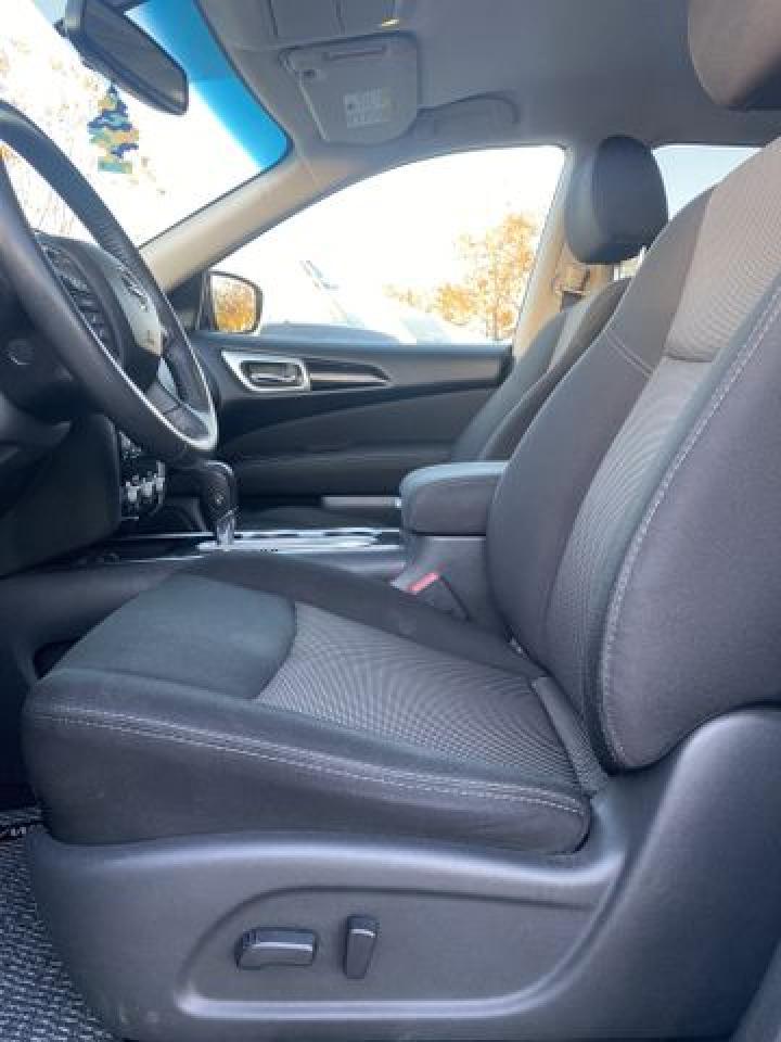 2017 NISSAN PATHFINDER