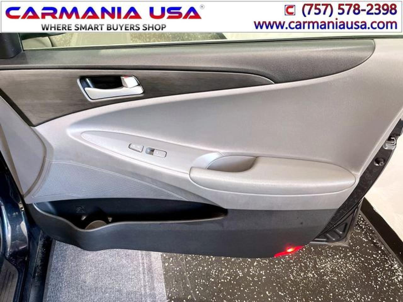 2012 HYUNDAI SONATA