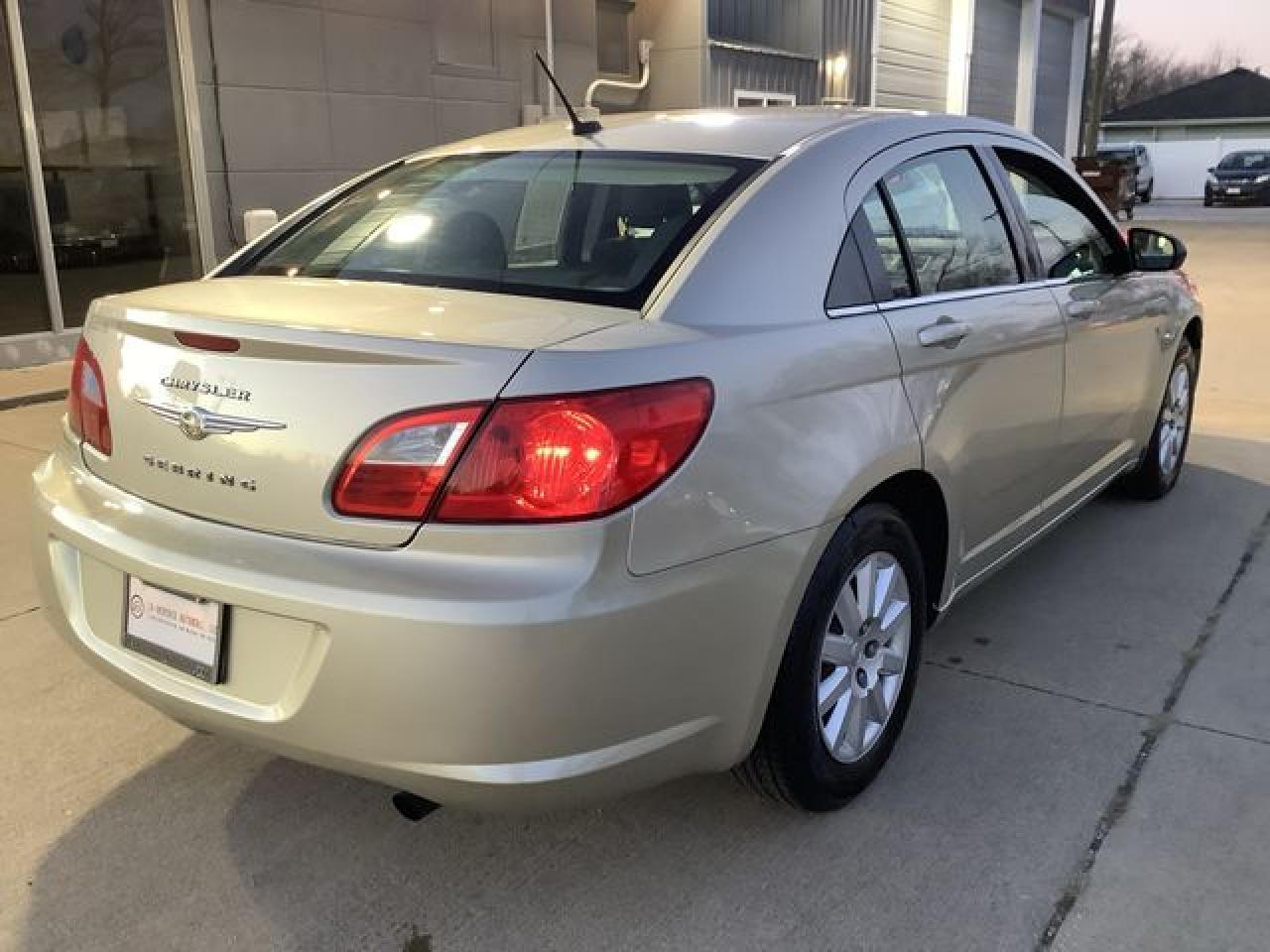 2010 CHRYSLER Sebring