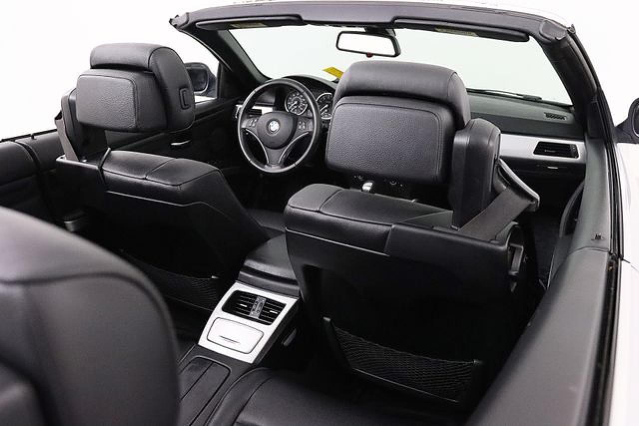 2011 BMW 3 SERIES