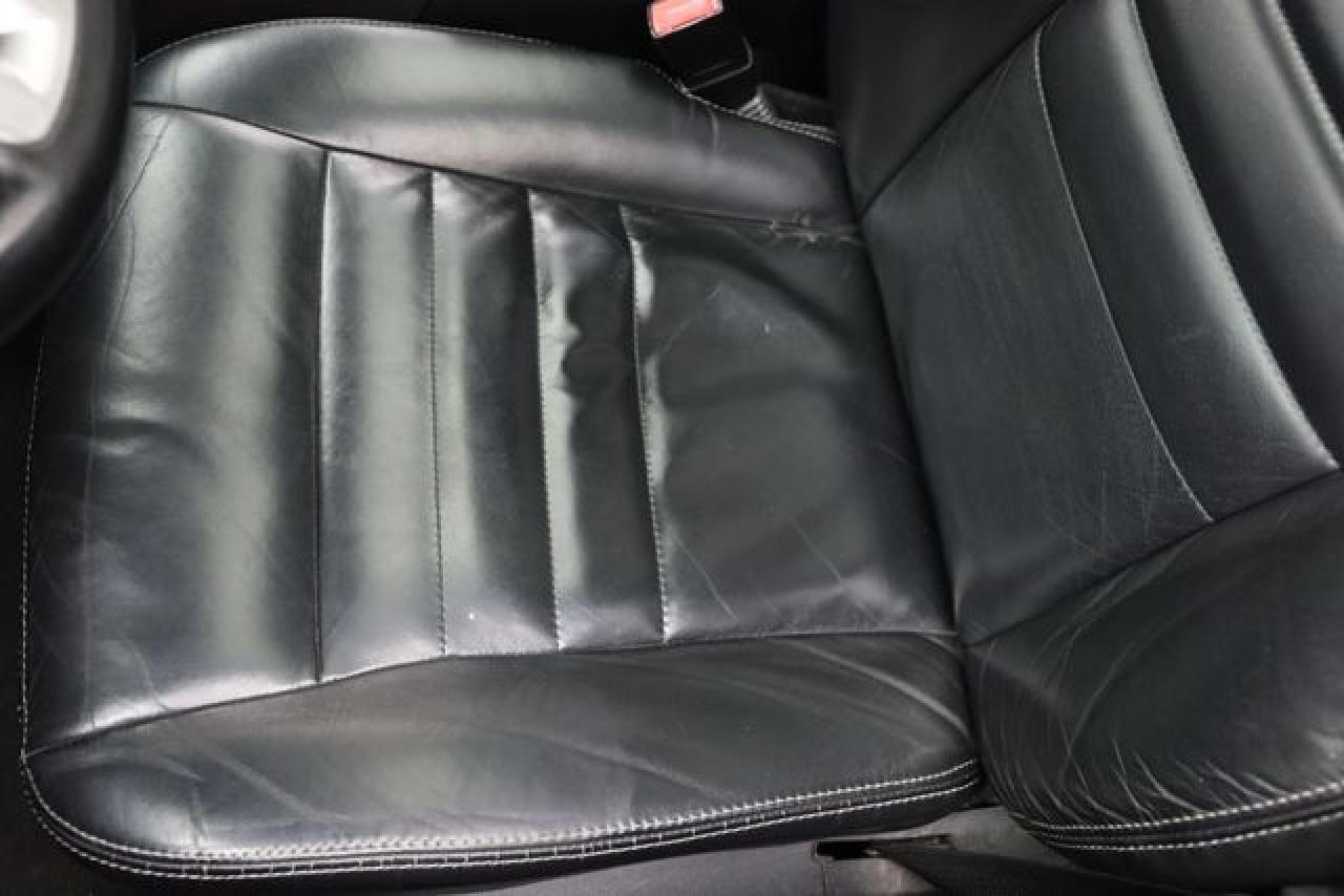 2011 DODGE CHARGER
