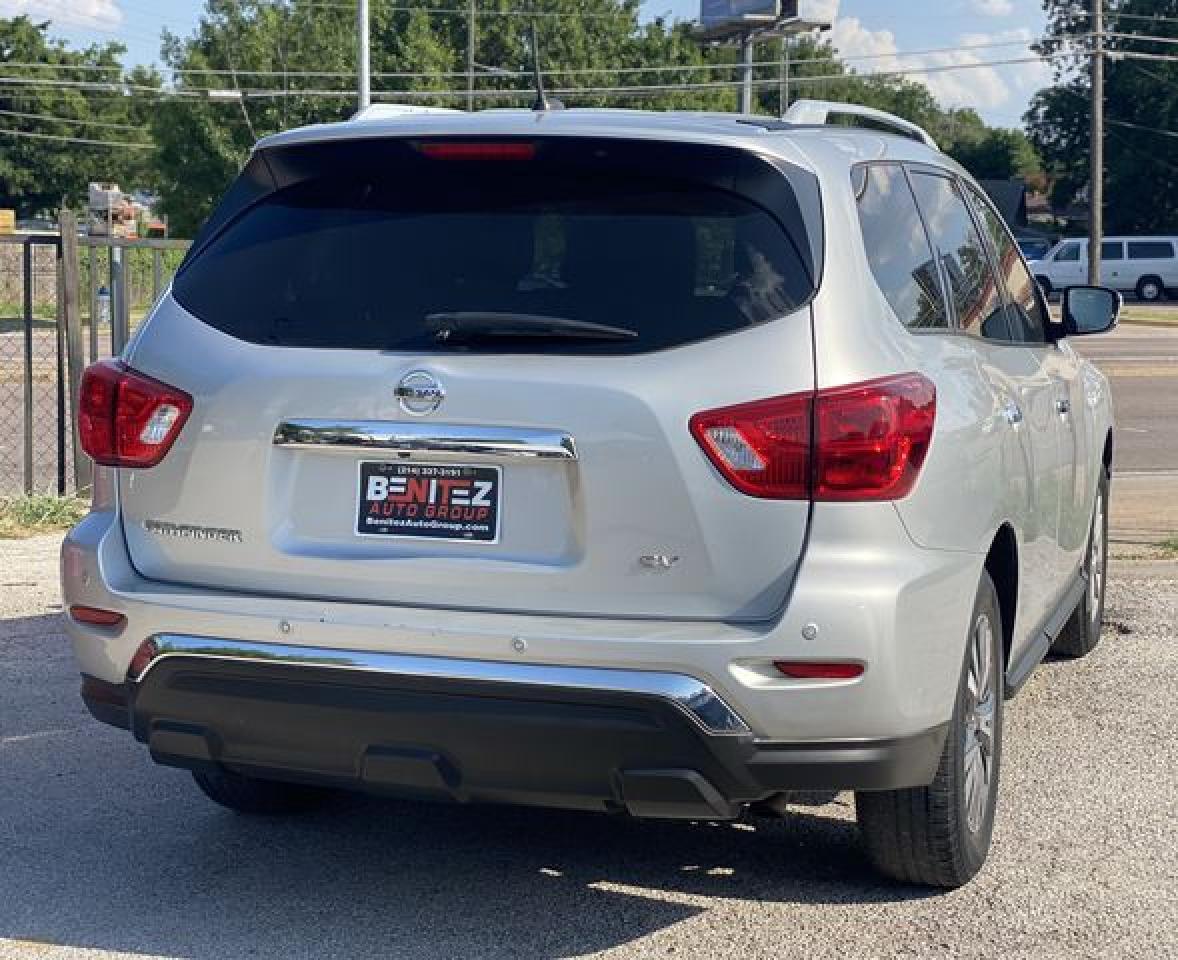 2017 NISSAN PATHFINDER