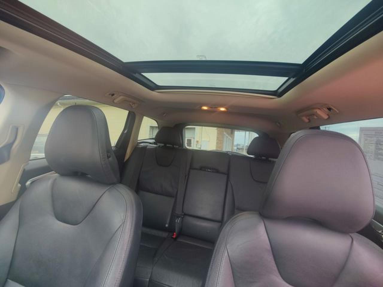2013 VOLVO XC60