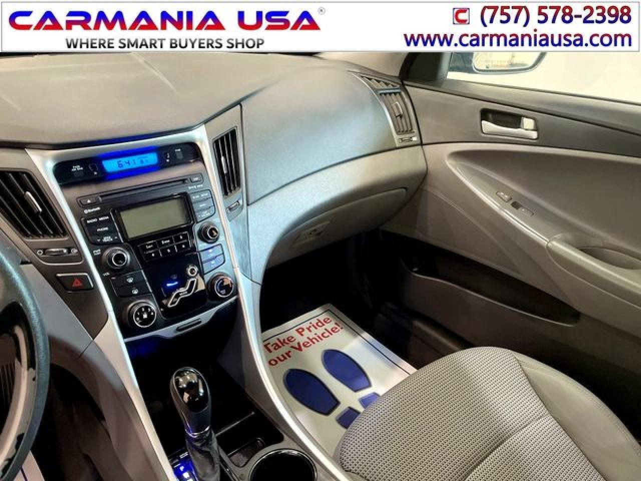 2012 HYUNDAI SONATA