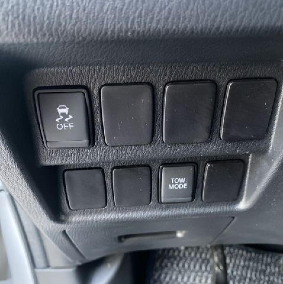 2017 NISSAN PATHFINDER