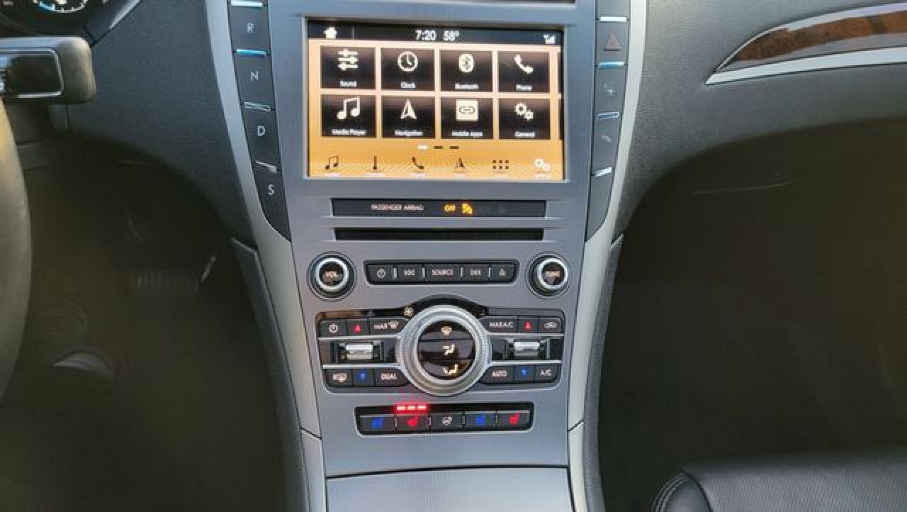 2017 LINCOLN MKZ