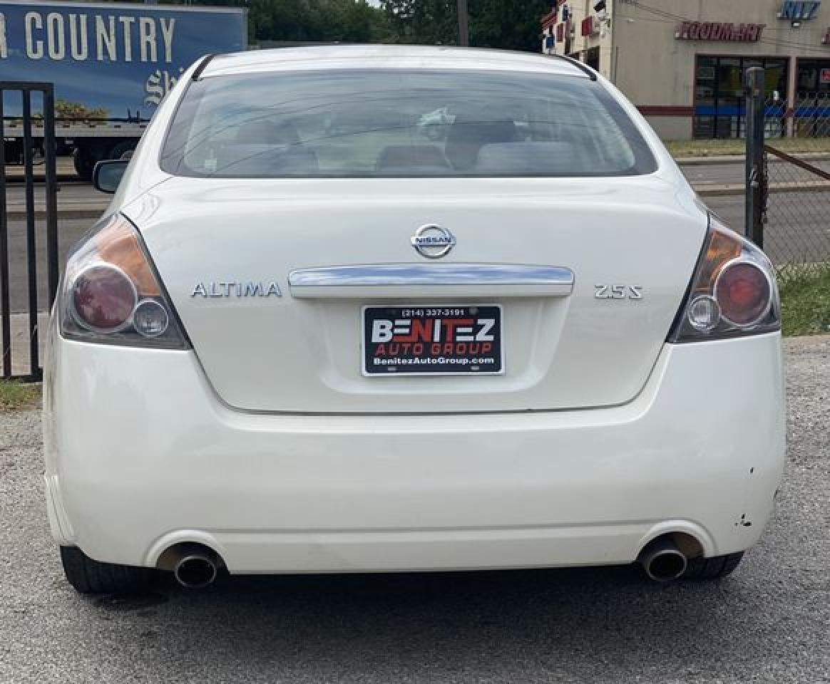 2009 NISSAN ALTIMA