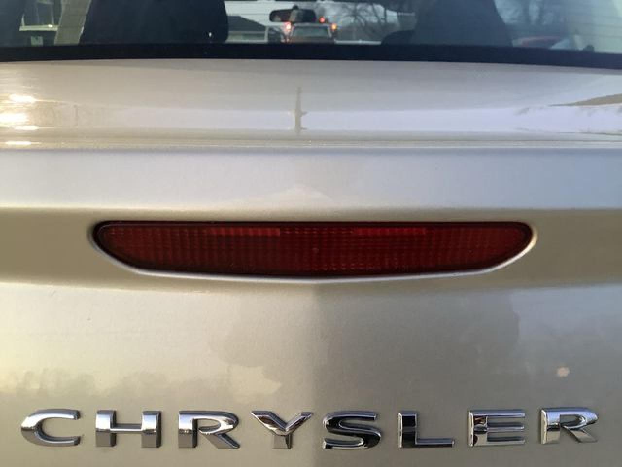 2010 CHRYSLER Sebring