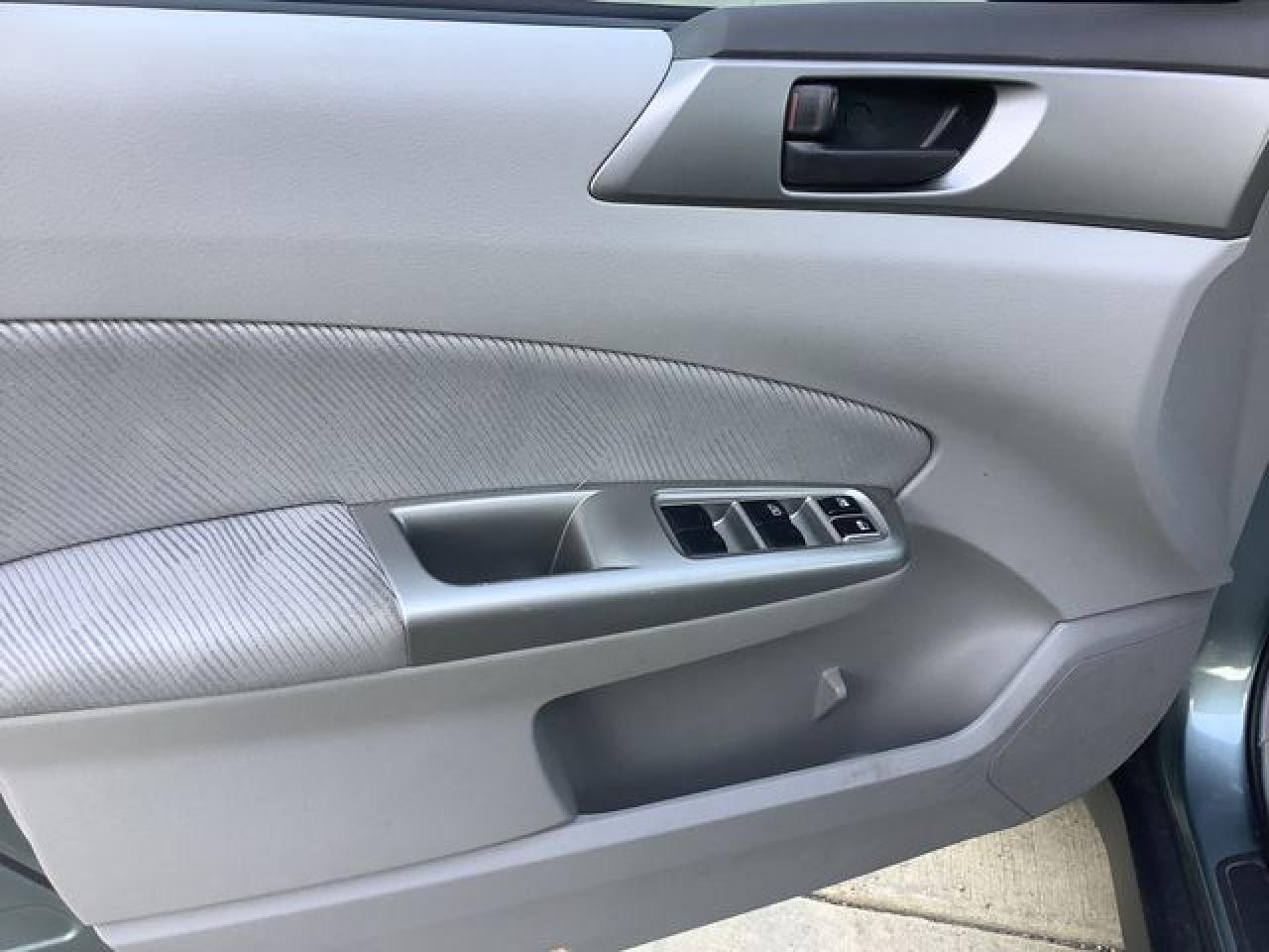 2010 SUBARU FORESTER