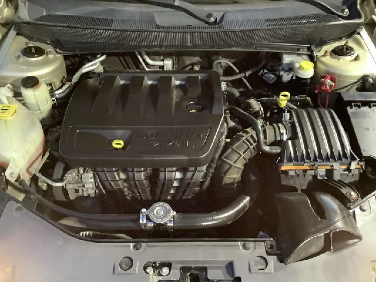 2010 CHRYSLER Sebring
