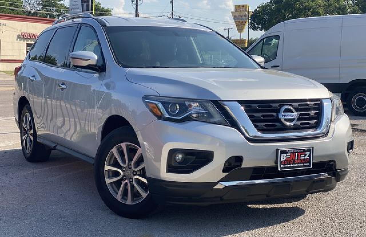 2017 NISSAN PATHFINDER