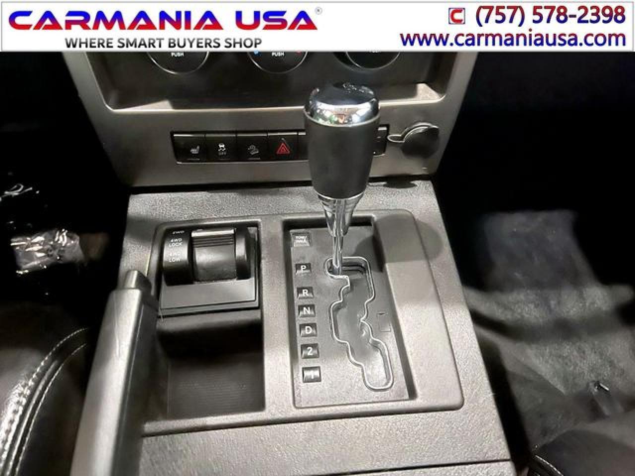 2012 JEEP Liberty