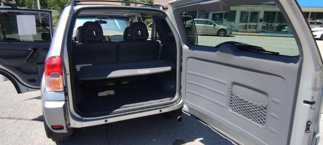 2001 TOYOTA RAV4