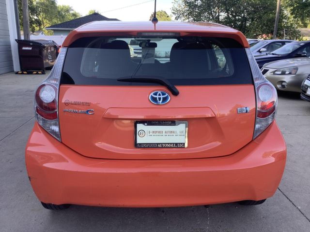 2013 TOYOTA PRIUS