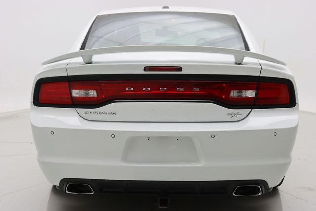 2011 DODGE CHARGER