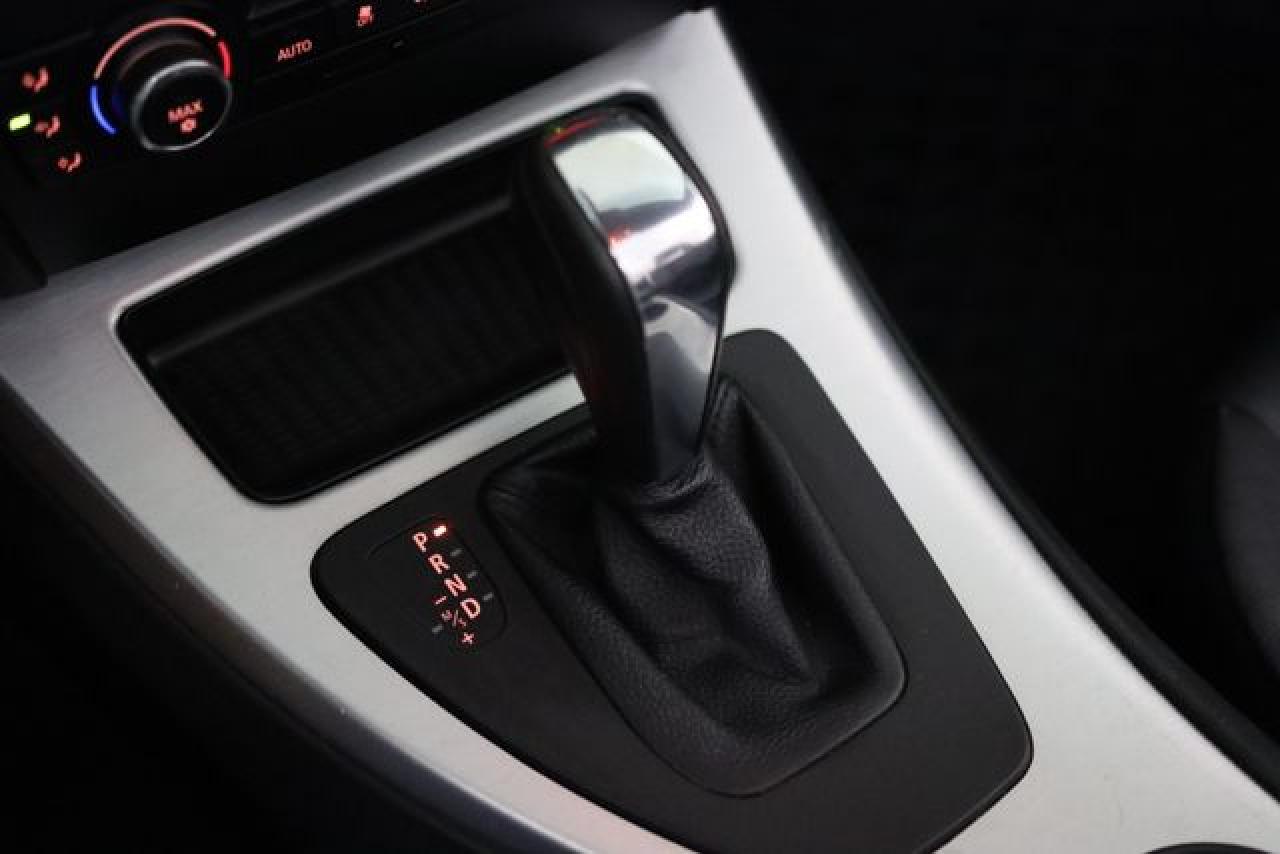 2011 BMW 3 SERIES
