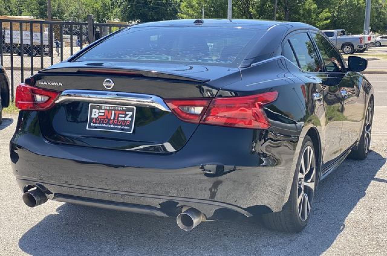 2016 NISSAN Maxima