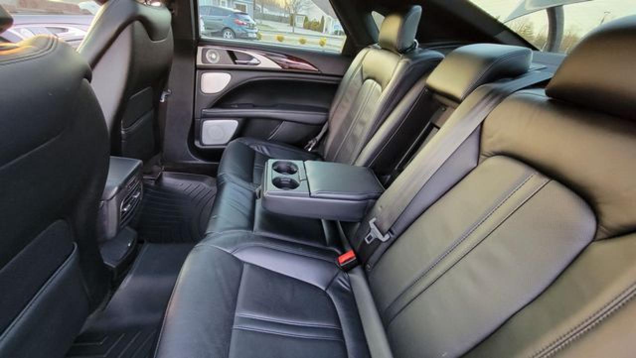 2017 LINCOLN MKZ