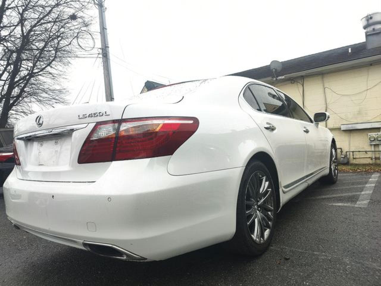 2011 LEXUS LS 460