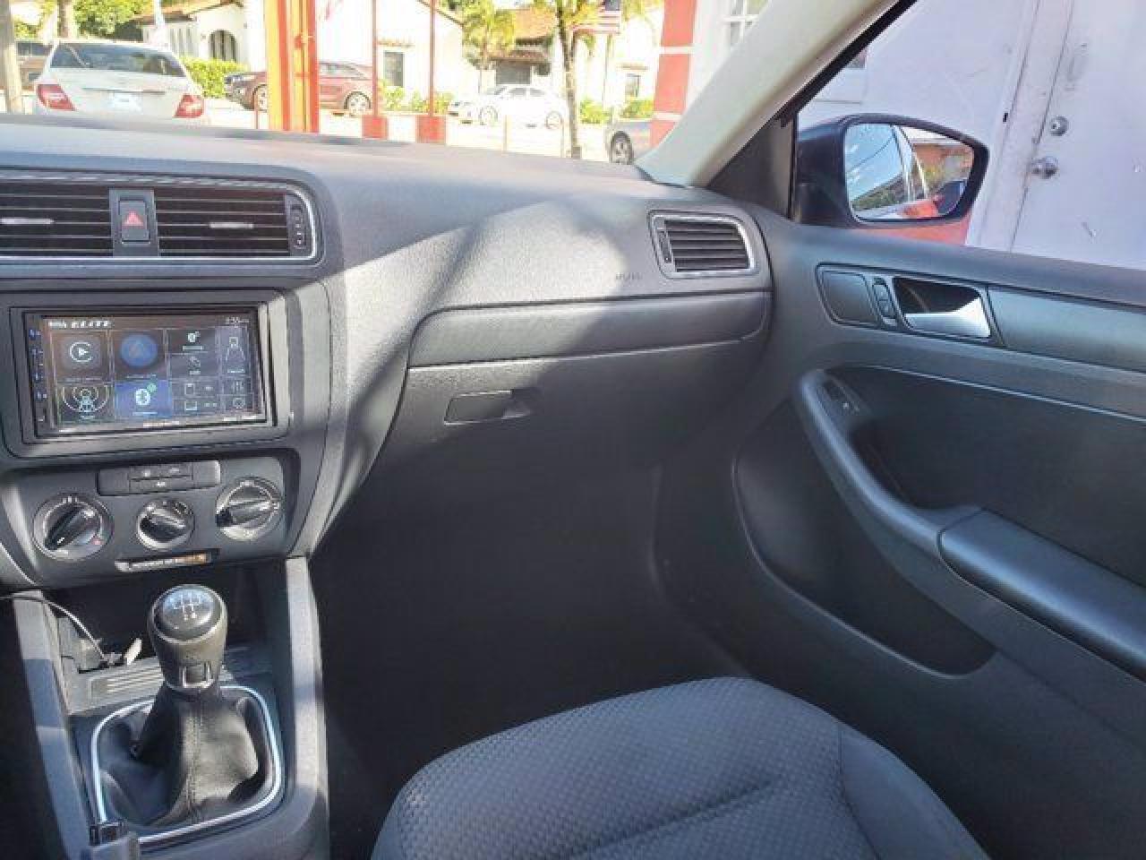 2014 VOLKSWAGEN JETTA