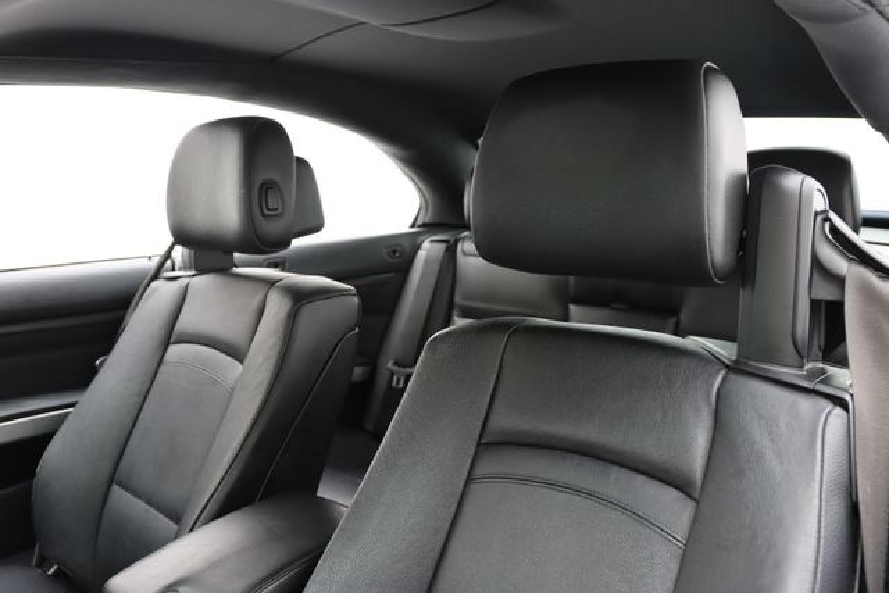 2011 BMW 3 SERIES