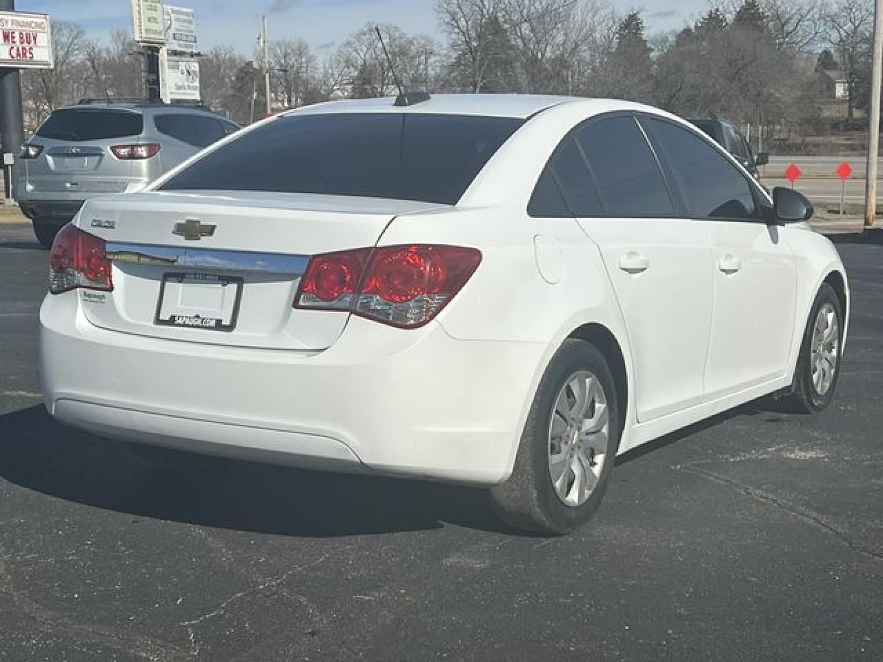 2016 CHEVROLET CRUZE