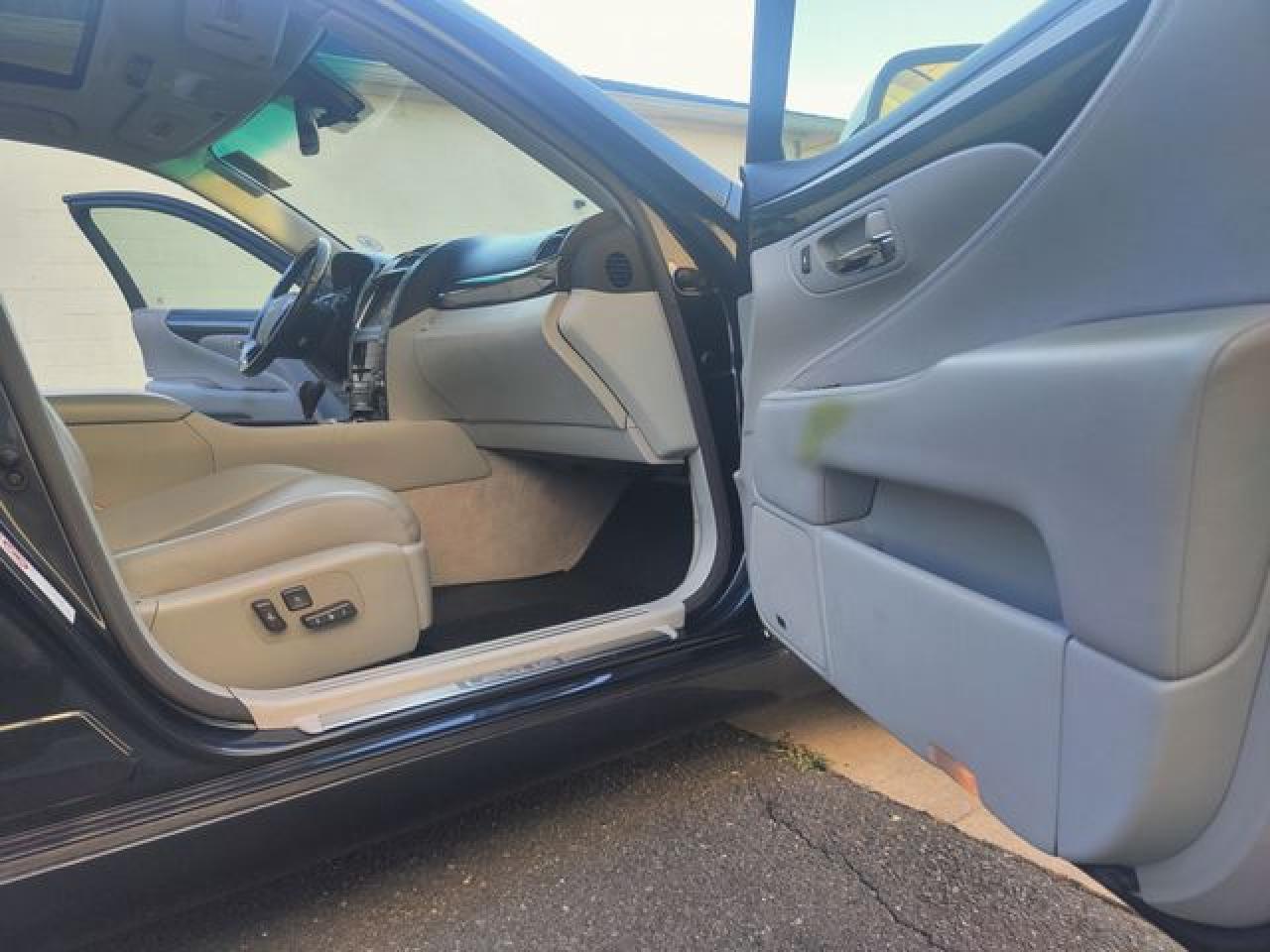 2007 LEXUS LS 460