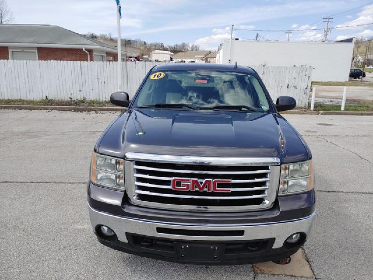 2010 GMC Sierra