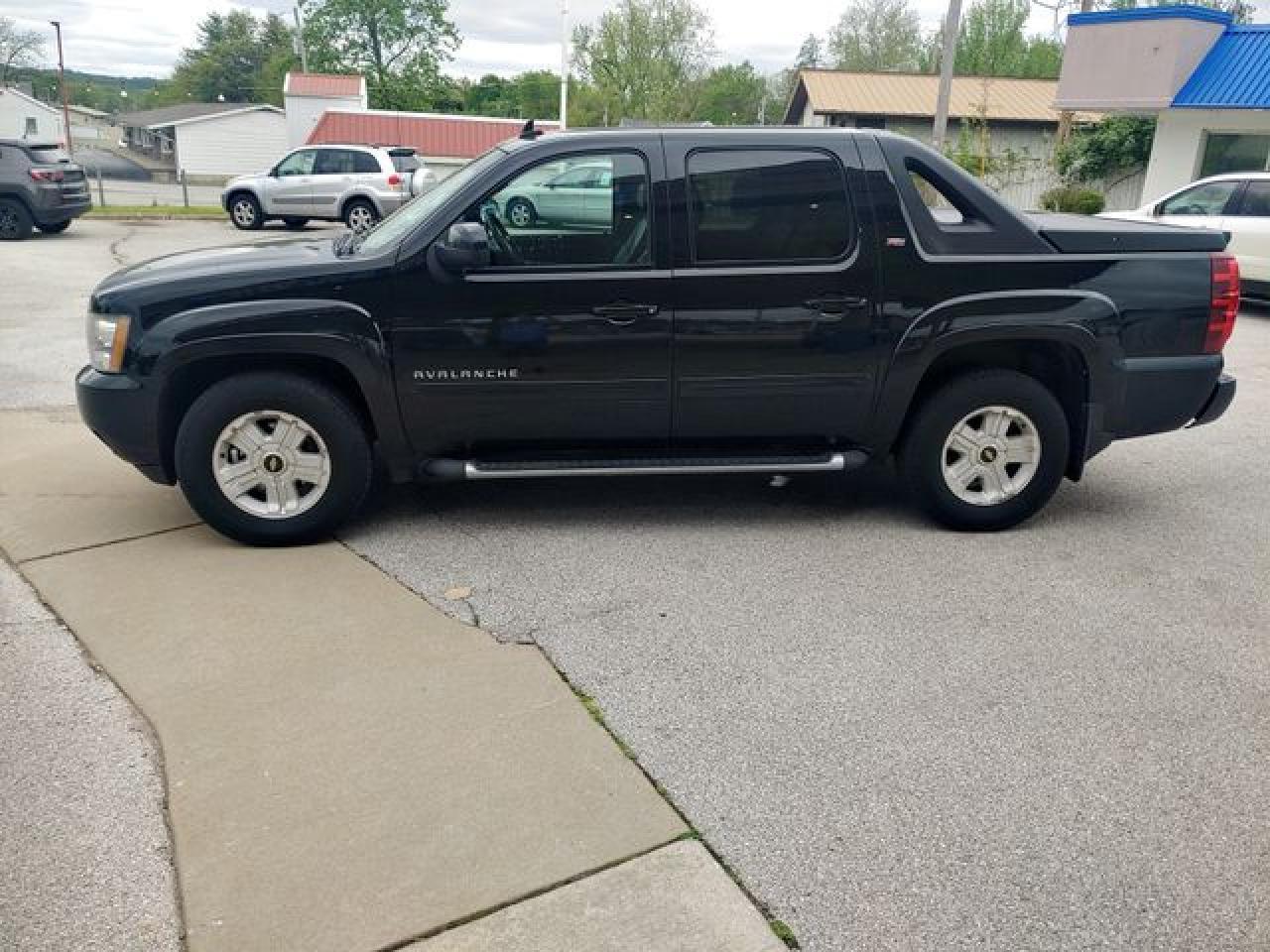 2010 CHEVROLET Avalanche