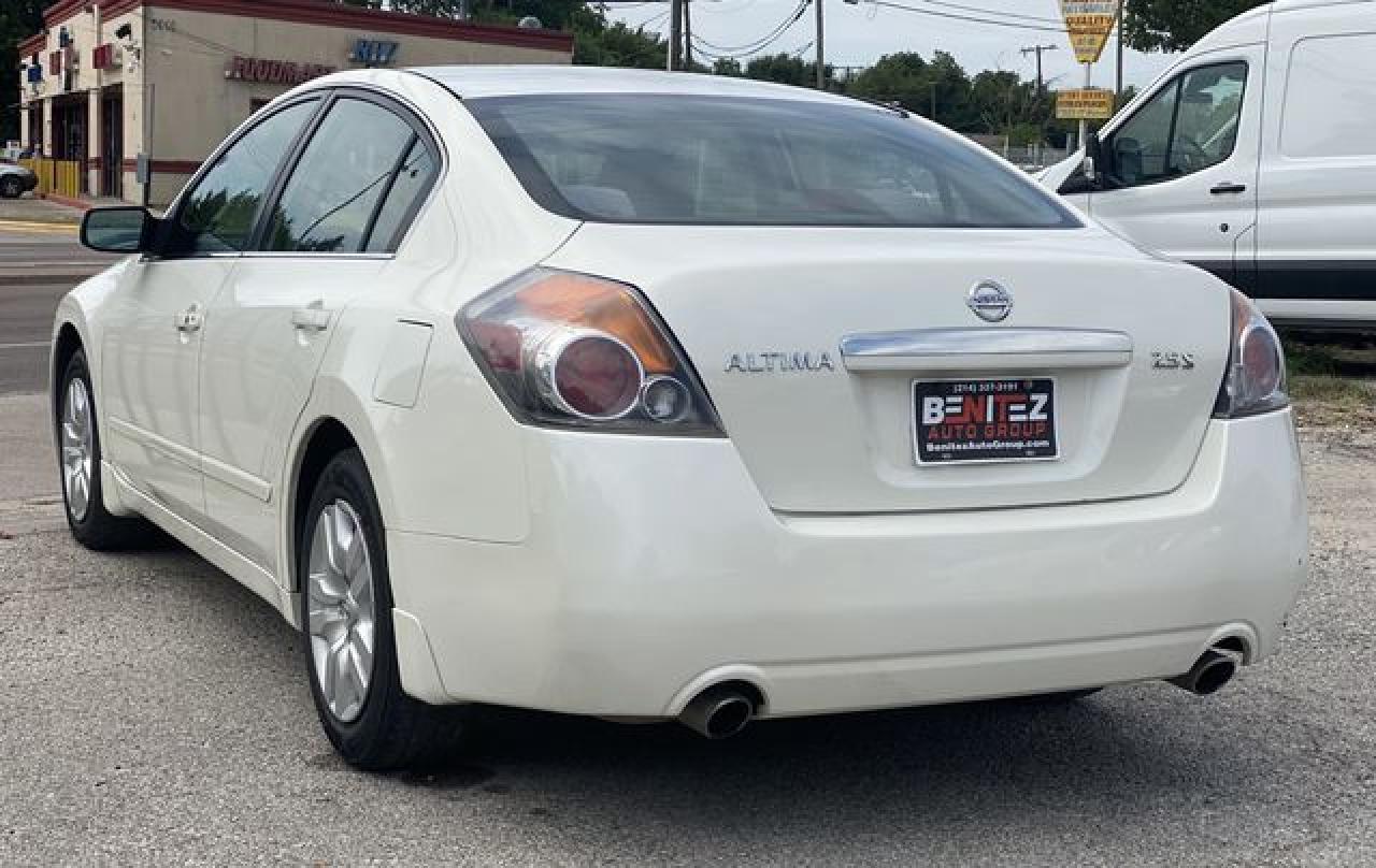 2009 NISSAN ALTIMA