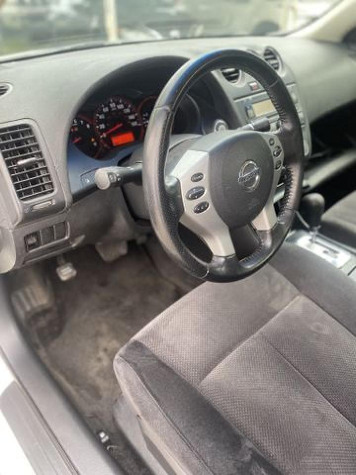 2009 NISSAN ALTIMA