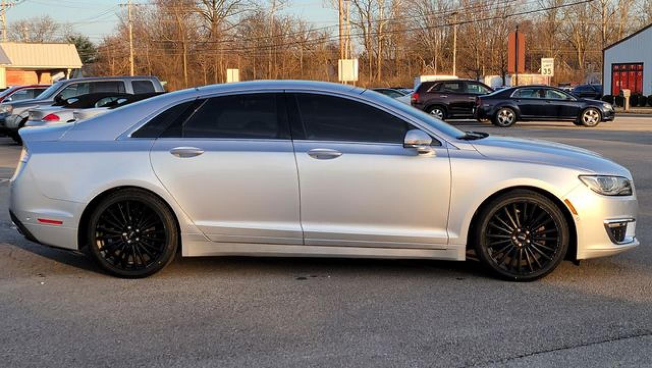 2017 LINCOLN MKZ