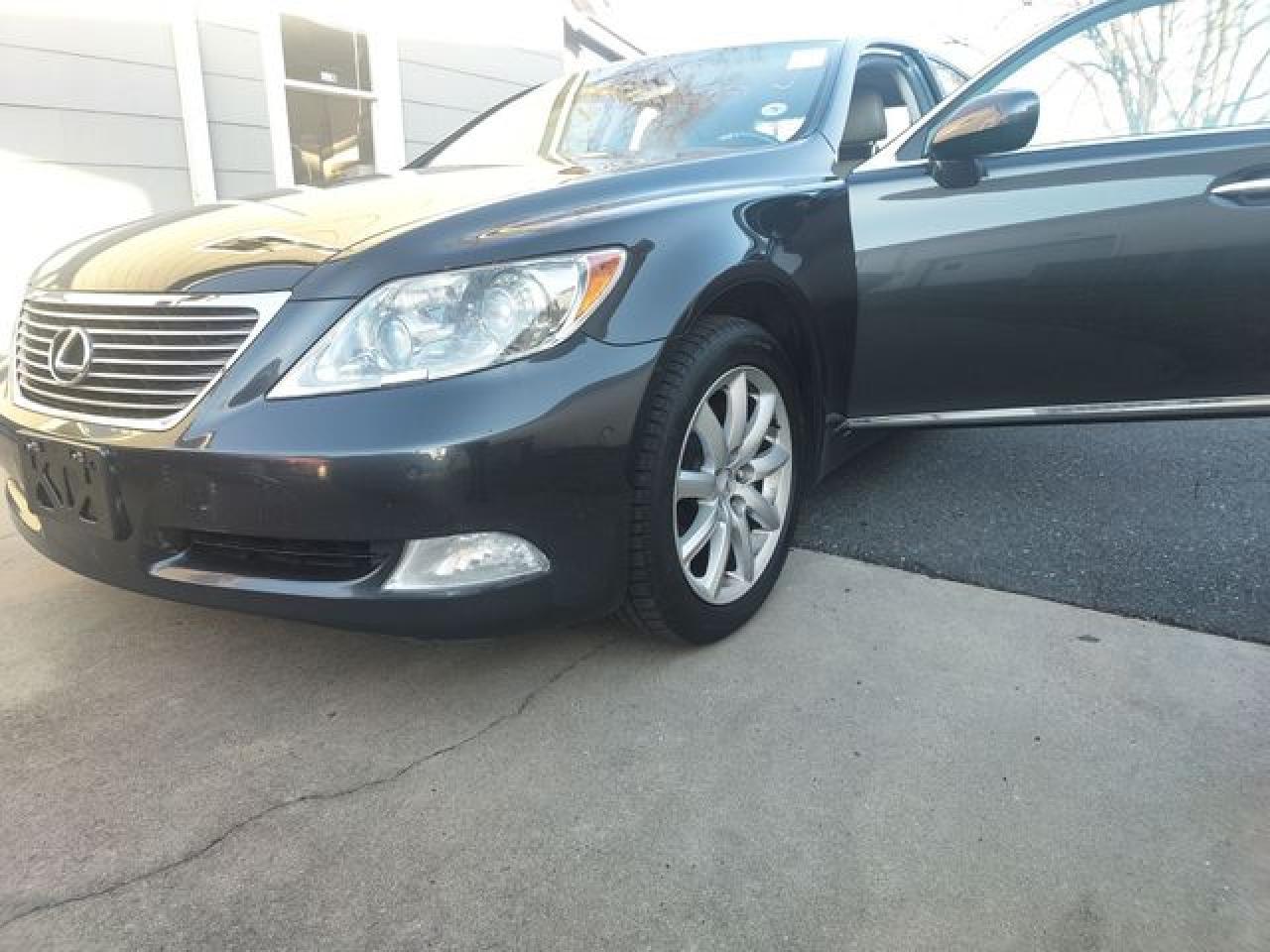 2007 LEXUS LS 460